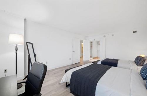 Atlantic City Apartment | 2BR Condo On The Boardwalk with 3 Baths CozySuites