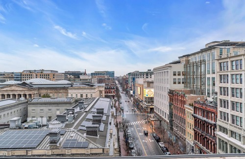 Penn Quarter Apartment | 2BR Furnished Apartment near Smithsonian by RedAwning