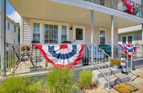 North Wildwood Apartment | 2nd Floor 3-bedroom unit in beautiful North Wildwood-block to the beach!
