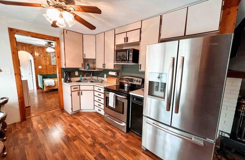 West Newton House | 3 bd/10 min to dwtwn fenced yard. Washer dryer