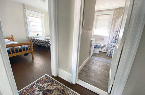 Ventnor City Apartment | 3 BDRM Apartment with 6 Beds, Pet Friendly, 2 Blocks to Beach