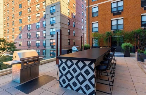 Hoboken Condo | 3-bed 2 bath condo in fabulous Hoboken with WiFi, AC, fitness room