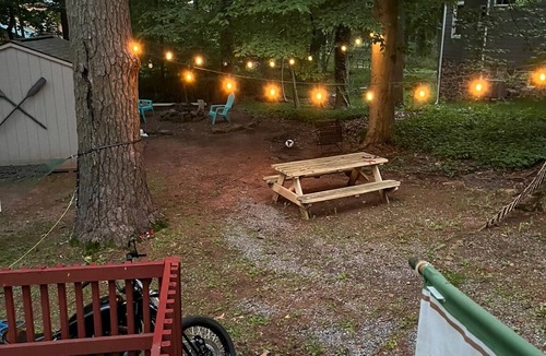 Mount Gretna Cottage | 3 bed cottage in Mt. Gretna. Short drive to Hershey, Lancaster, Harrisburg