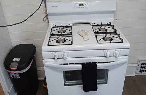 Erie Apartment | 3-bedroom Hamot/Gannon apartment