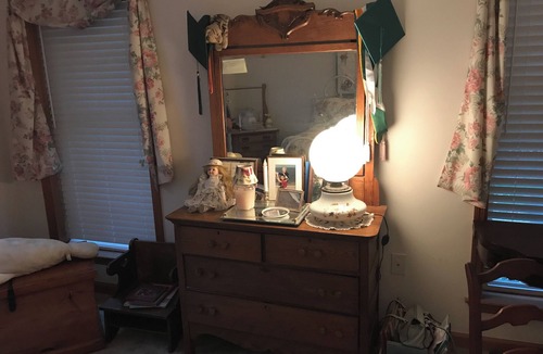 Milford Bed & Breakfast | 3 guestrooms with attached and shared bath