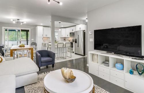 New Paltz House | 3 Mi to Main St Modern New Paltz Home