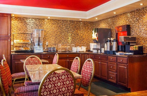 Secaucus Hotel | 30 m² Hotel ∙ 127 guests