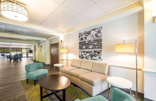 Dover Hotel | 30 m² Hotel ∙ 127 guests