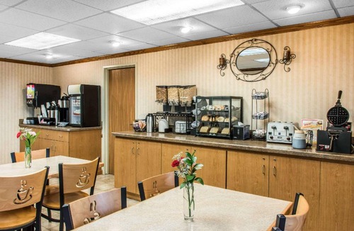Wilkes-Barre Hotel | 30 m² Hotel ∙ 4 guests