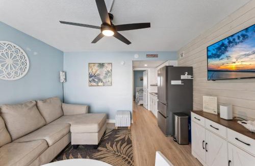 North Wildwood Apartment | 301 Ocean Ave, Unit 213 - The Harbor Light