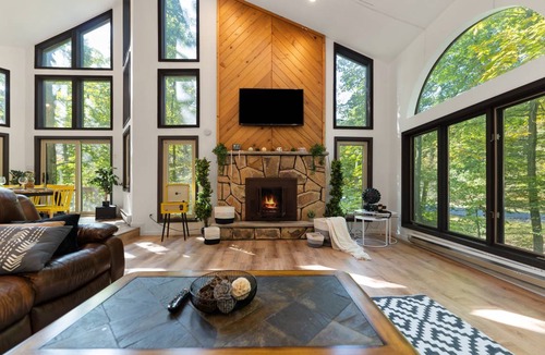 East Stroudsburg House | 305 m² House ∙ 5 bedrooms ∙ 14 guests