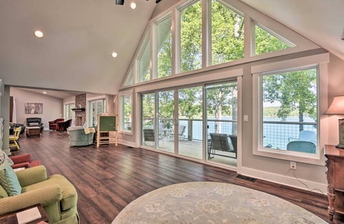 Big Creek House | 315 m² House ∙ 4 bedrooms ∙ 20 guests