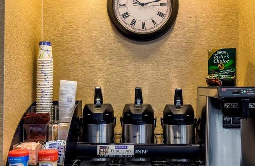 Tinton Falls Hotel | 32 m² Hotel ∙ 127 guests