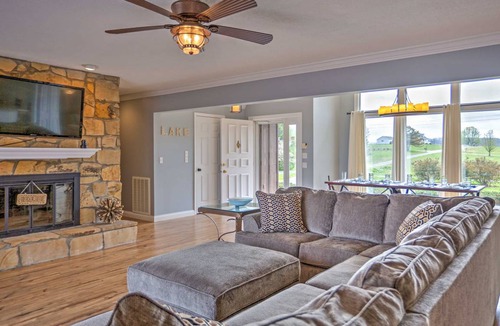 Mill Springs House | 323 m² House ∙ 3 bedrooms ∙ 8 guests
