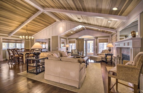 La Follette House | 325 m² House ∙ 4 bedrooms ∙ 14 guests