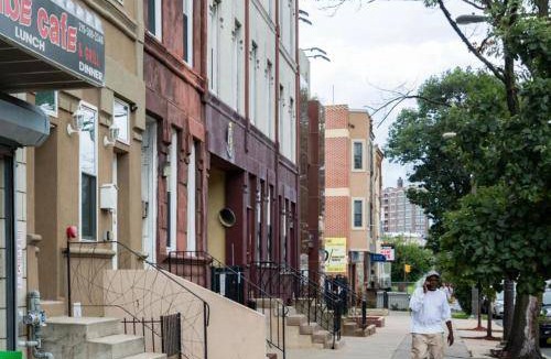 North Philadelphia East House | 33 m² House ∙ 4 bedrooms ∙ 15 guests