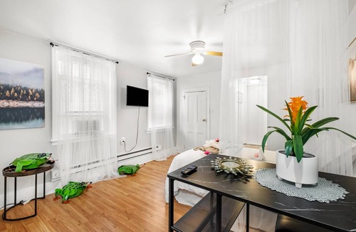Gayborhood Apartment | 35 m² Apartment ∙ 1 bedroom ∙ 2 guests