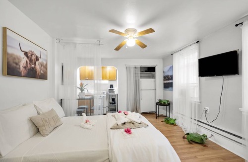 Gayborhood Apartment | 35 m² Apartment ∙ 1 bedroom ∙ 2 guests