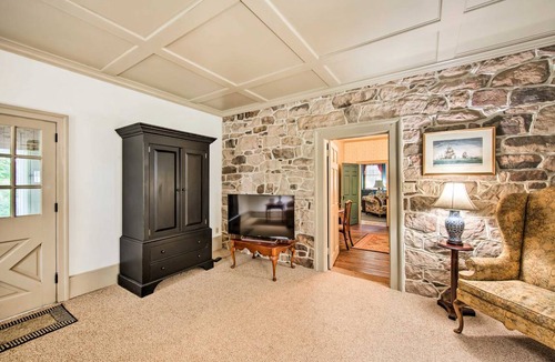 Ephrata House | 350 m² House ∙ 4 bedrooms ∙ 8 guests