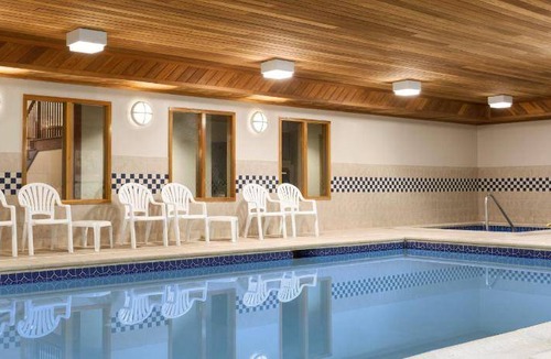 Lehighton Hotel | 36 m² Hotel ∙ 8 guests