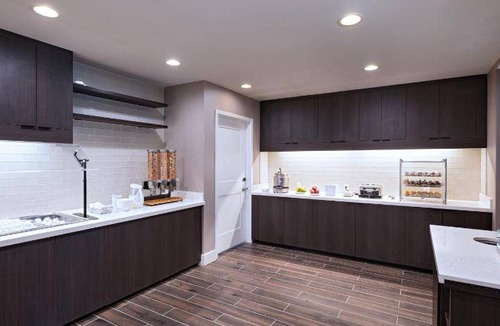 East Brunswick Hotel | 39 m² Hotel ∙ 127 guests