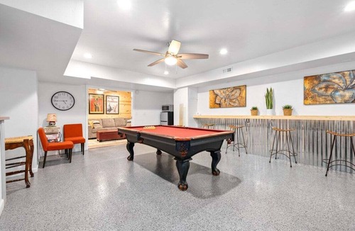 Springfield House | 3BD 102 Madison Ter S