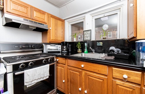 West New York House | 3Bedroom near to NYC Parking-balcony NY-View 2