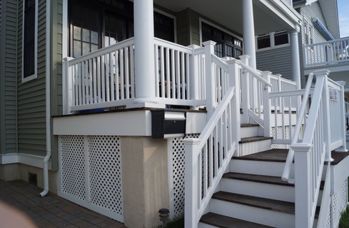 South End Condo | 3BR/2BA 1st Floor Beach House at 4641 West Ave - 2 Blocks from the Beach!