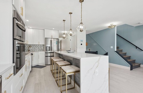 North Wildwood Condo | 4 bedroom 3 bath condo