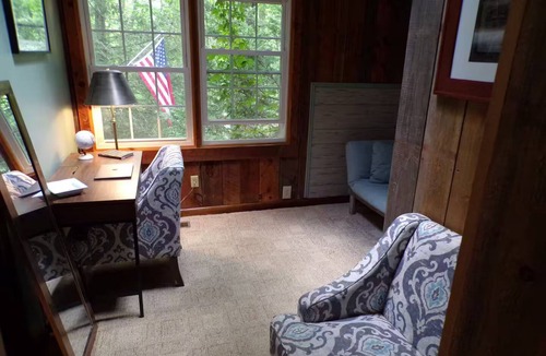 Lost River Cabin | 4-bedroom cabin in idyllic Lost River WV - dog and kid friendly!