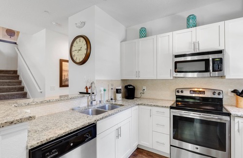 Kissimmee House | 4 Bedrooms/3 Bathrooms/Lucaya Village (11-104)