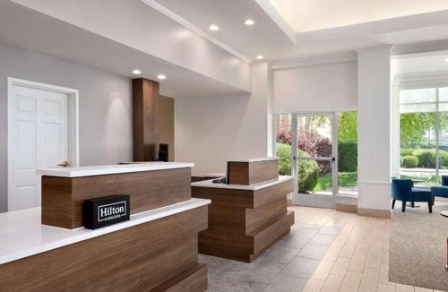 Saint Marys  Allen County Hotel | 40 m² Hotel ∙ 127 guests