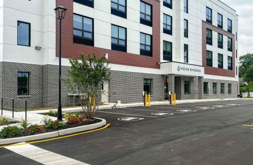 Morgan Apartment | 409 Modern Brand New Studio Apartment