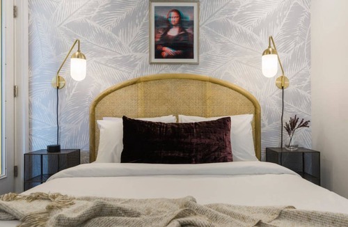 Chinatown Apartment | 44 m² Apartment ∙ 1 bedroom ∙ 4 guests