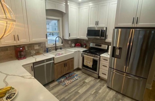 Dennisville House | 4426 Venicean Road North