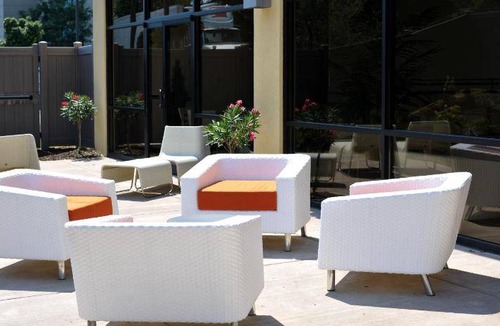 South Charleston Hotel | 48 m² Hotel ∙ 127 guests