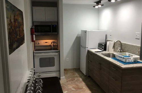 Bella Vista Apartment | 4B2B, 2F, Free Wi-Fi @ Washington Square West