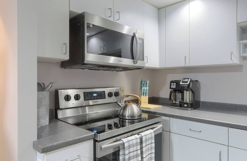 Harrisburg House | 5-bedroom vacation home 12 minutes from Hersheypark