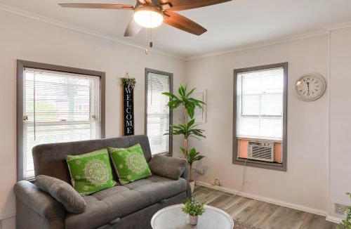 Ocean Grove Apartment | 5 Blocks to Beach Apt with Balcony in Ocean Grove!