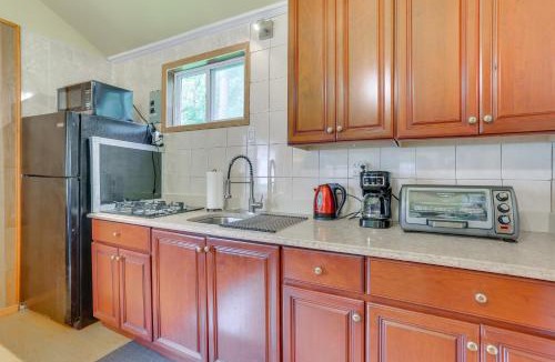 Mongaup Valley House | 5 Mi to Swinging Bridge Reservoir Cabin with Porch!
