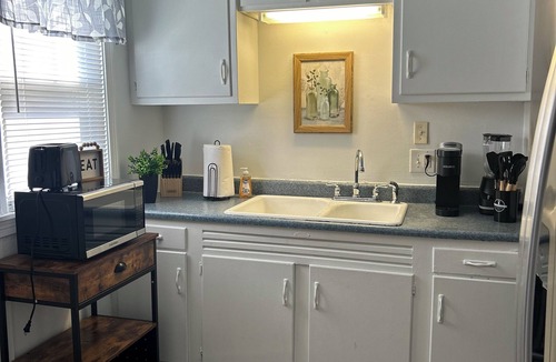Wilmington House | 5 mi to WEC and 5 mi to Airpark