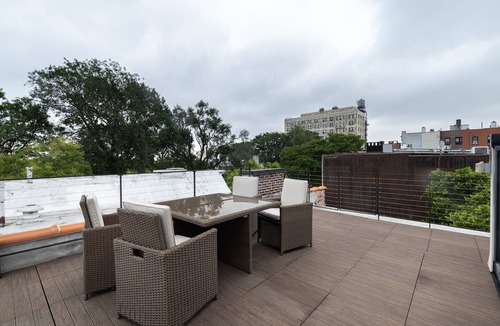 Fort Lee House | 5 Million Dollar Manhattan Brownstone Family Getaway Private Rooftop