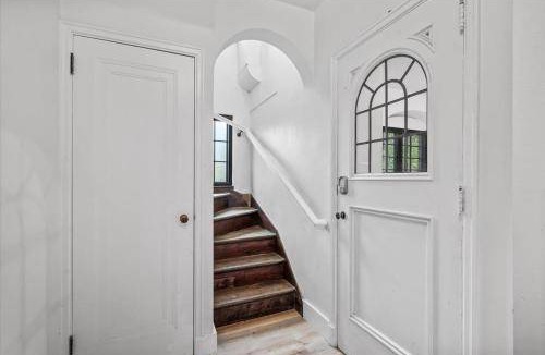 Shadyside Apartment | 56 m² Apartment ∙ 1 bedroom ∙ 3 guests