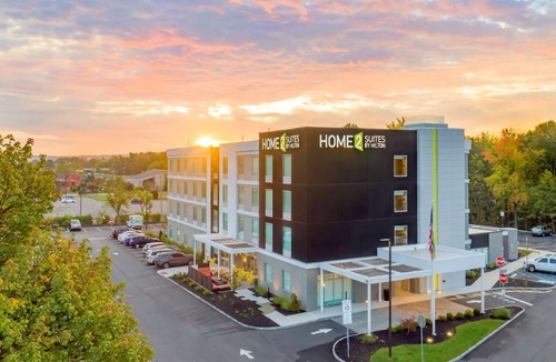 Wayne Hotel | 56 m² Hotel ∙ 127 guests