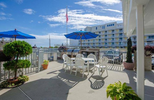 Wildwood Crest Hotel | 56 m² Motel ∙ 2 bedrooms ∙ 10 guests