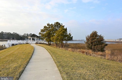 Ocean View House | 5M to Beach, Bayside Bethany Lks Luxury: Bayfront Ind/Ot pool/5 STAR Club House