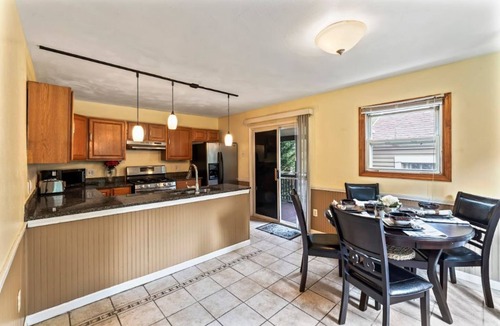 Monroe Heights House | 5mins to boyce park ski lodge, cozy family home