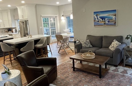 Arnold House | 6-BR Kid-Friendly Retreat Minutes from USNA and Downtown Annapolis!