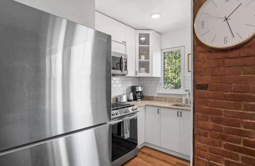 Shadyside Apartment | 60 m² Apartment ∙ 1 bedroom ∙ 3 guests