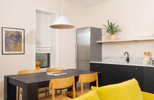 Queen Village Hotel | 65 m² Hotel ∙ 2 bedrooms ∙ 4 guests
